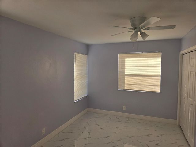 7925 SW 9th St 7925, North Lauderdale, FL 33068