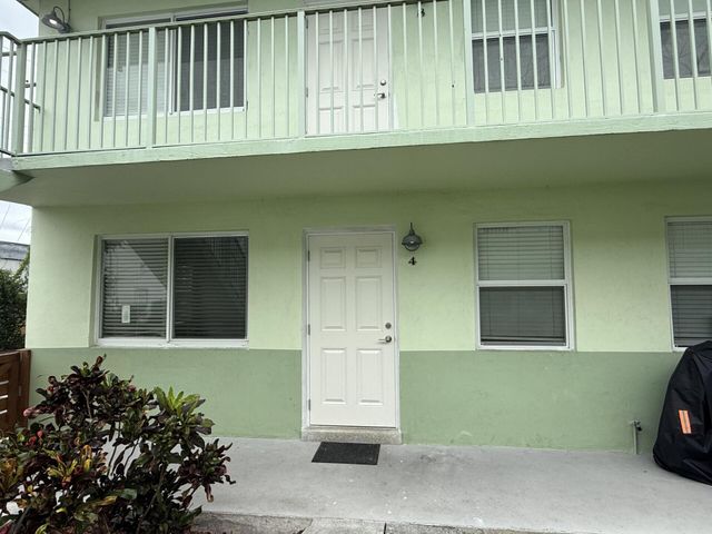 1118 N H Street 4, Lake Worth Beach, FL 33460