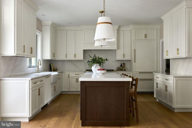 4134 JACKSON DR, Lafayette Hill, PA 19444