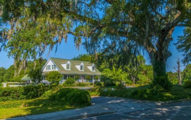 108 Back Tee Circle, Summerville, SC 29485