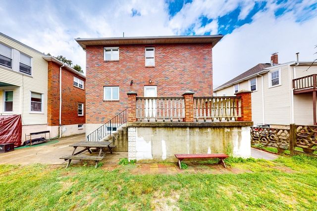 243 Lexington St 2, Watertown, MA 02472