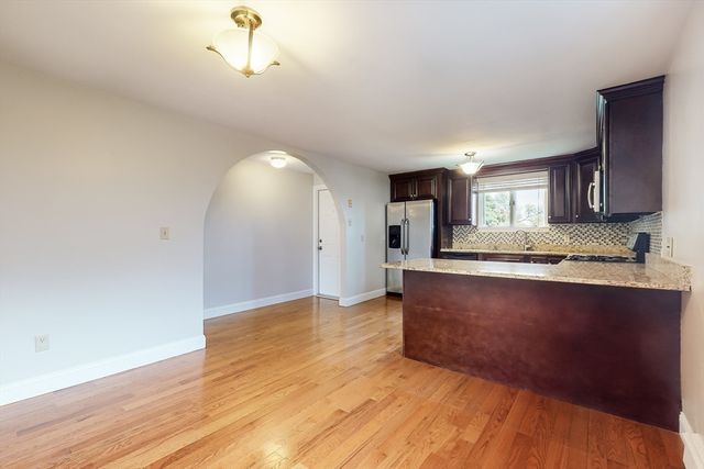 243 Lexington St 2, Watertown, MA 02472