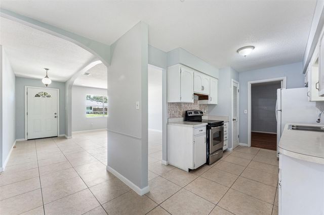 1754 FOXBORO DRIVE, Orlando, FL 32812