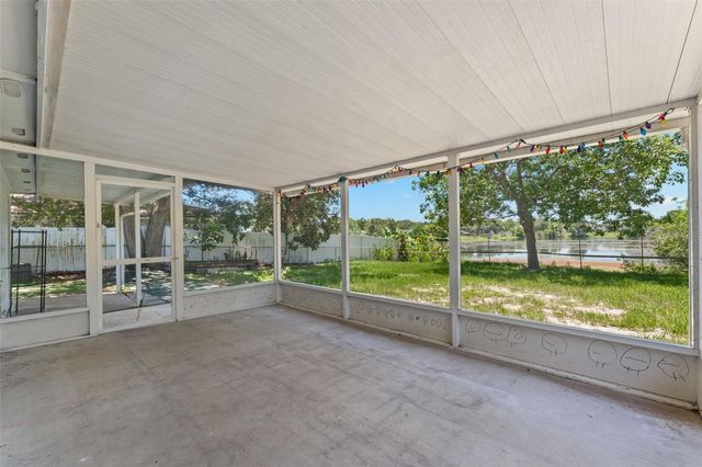 1754 FOXBORO DRIVE, Orlando, FL 32812