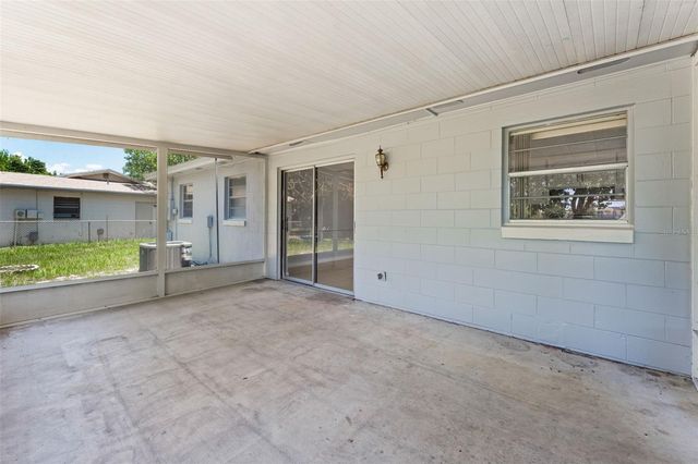 1754 FOXBORO DRIVE, Orlando, FL 32812