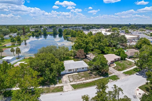 1754 FOXBORO DRIVE, Orlando, FL 32812