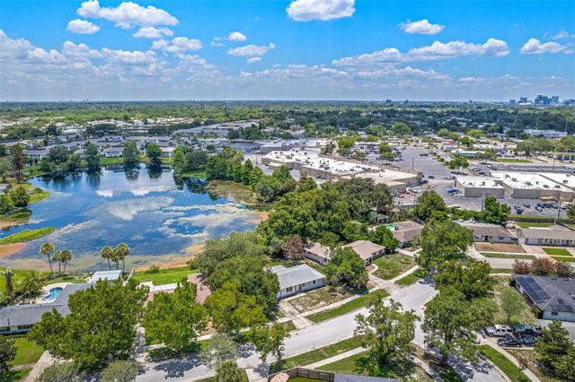 1754 FOXBORO DRIVE, Orlando, FL 32812
