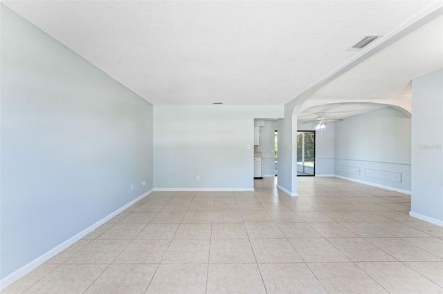 1754 FOXBORO DRIVE, Orlando, FL 32812