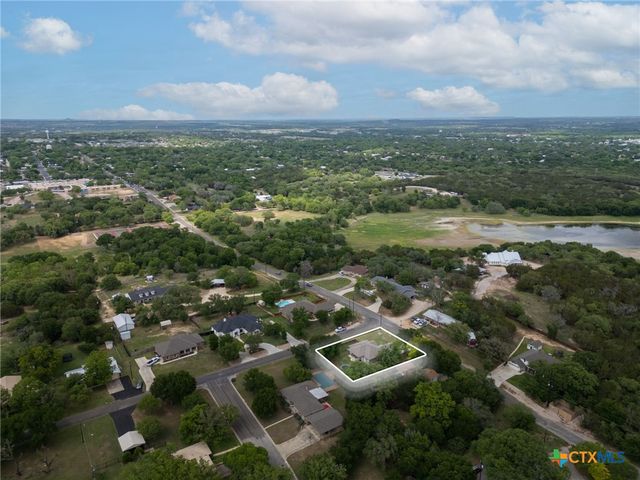1202 S Willis Street, Lampasas, TX 76550