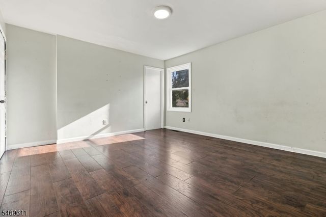 183 Arlington Ave, Franklin Twp., NJ 08873