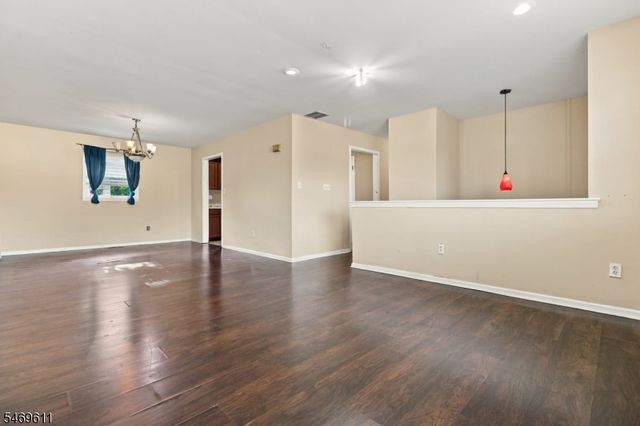 183 Arlington Ave, Franklin Twp., NJ 08873