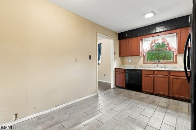 183 Arlington Ave, Franklin Twp., NJ 08873