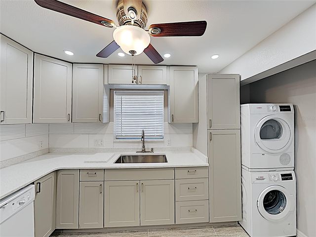 525 CONWAY ROAD 91, Orlando, FL 32807
