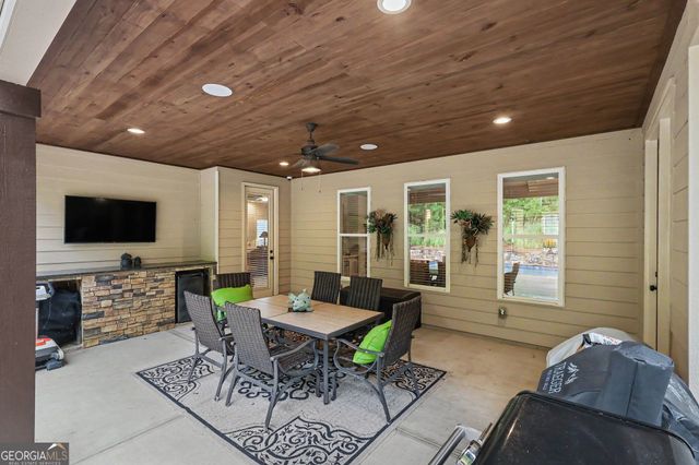 29 Water Stone Cove, Newnan, GA 30265