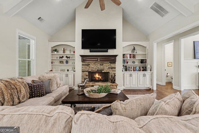 29 Water Stone Cove, Newnan, GA 30265