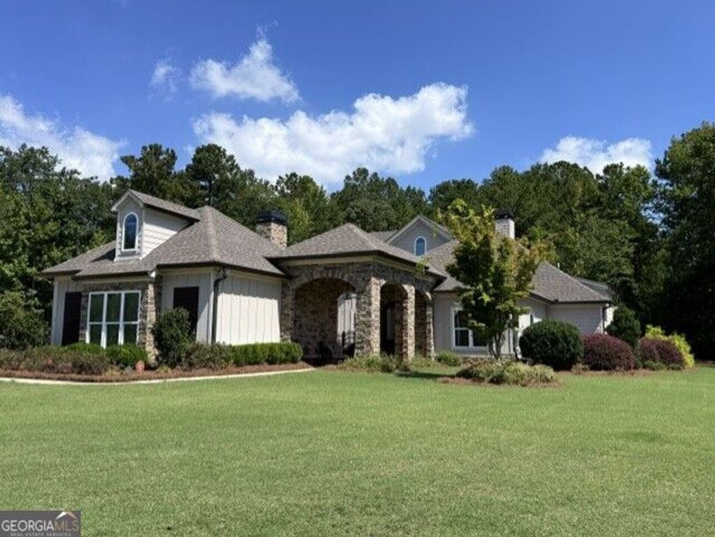 29 Water Stone Cove, Newnan, GA 30265