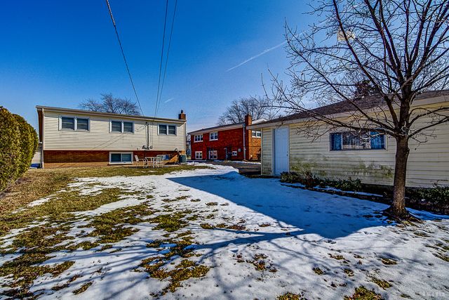 10228 S Kenneth Avenue, Oak Lawn, IL 60453