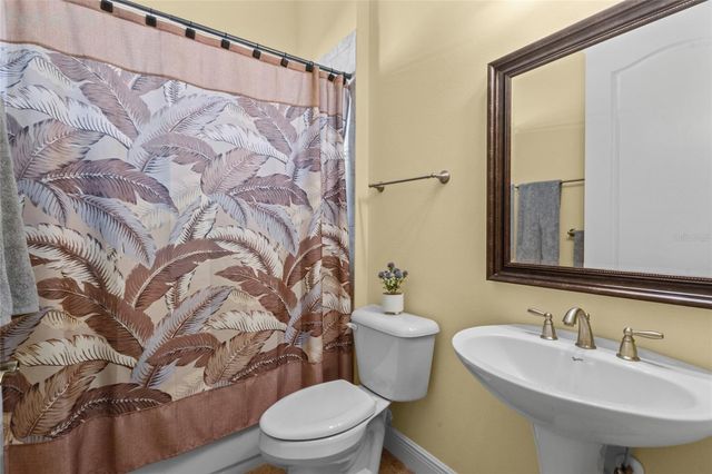 1632 LANCASHIRE DRIVE, Venice, FL 34293