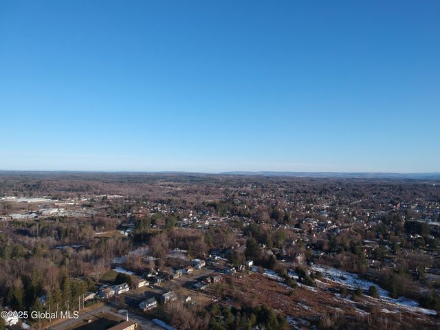 132 Wesskum Woods Road, Johnstown, NY 12078