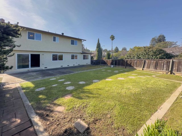 4501 Shellflower Ct, Concord, CA 94518