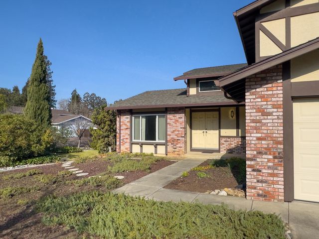 4501 Shellflower Ct, Concord, CA 94518