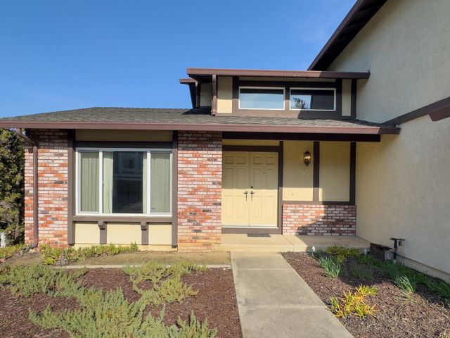 4501 Shellflower Ct, Concord, CA 94518