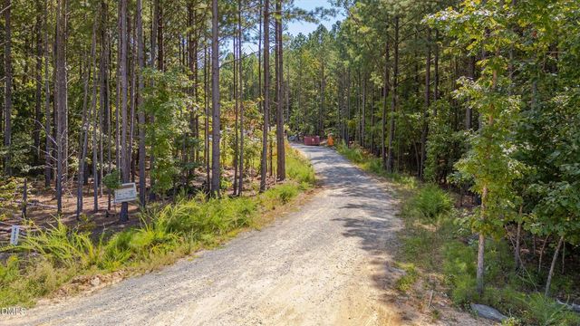 4637 Array Drive, Chapel Hill, NC 27516