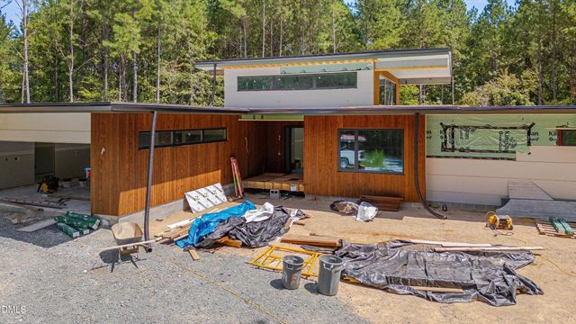 4637 Array Drive, Chapel Hill, NC 27516