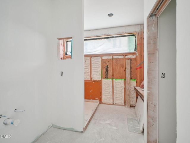 4637 Array Drive, Chapel Hill, NC 27516