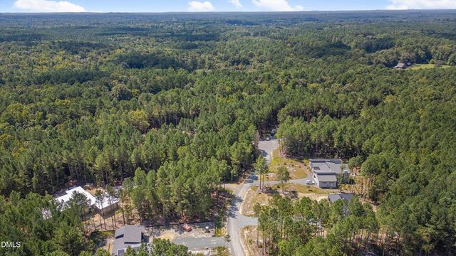 4637 Array Drive, Chapel Hill, NC 27516