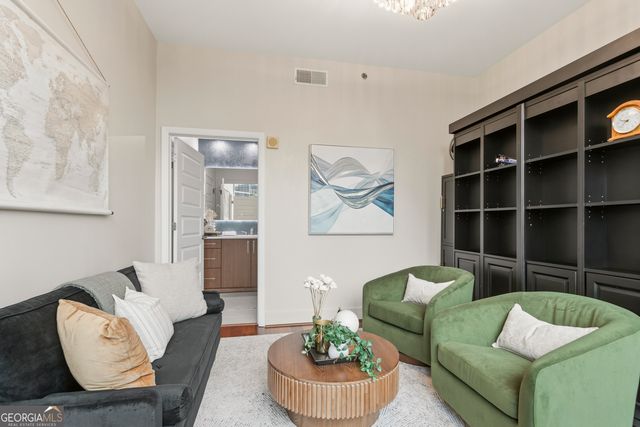 1080 Peachtree Street NE 1712, Atlanta, GA 30309