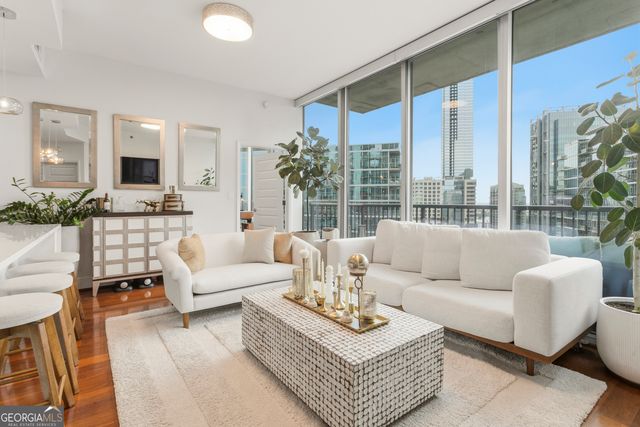1080 Peachtree Street NE 1712, Atlanta, GA 30309