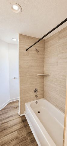 2102 Margaret Ave B, Houston, TX 77093