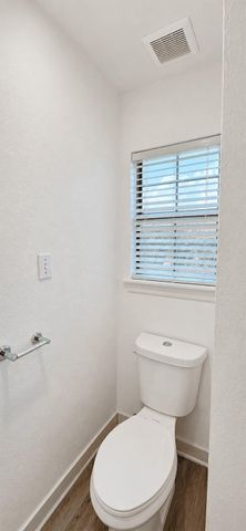 2102 Margaret Ave B, Houston, TX 77093