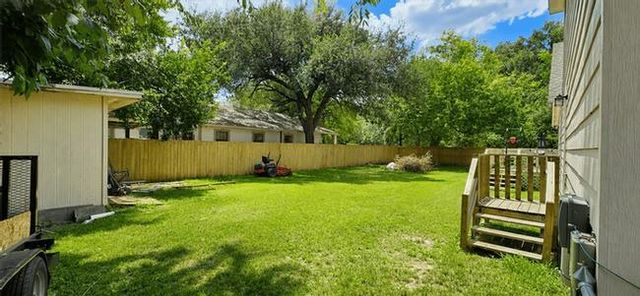 2102 Margaret Ave B, Houston, TX 77093