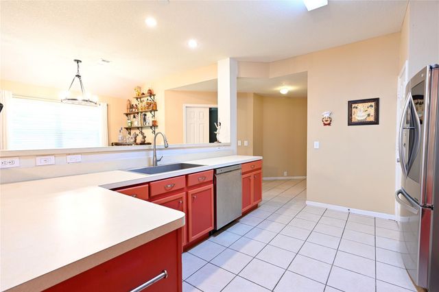 17118 Shadow Ledge Drive, Houston, TX 77095