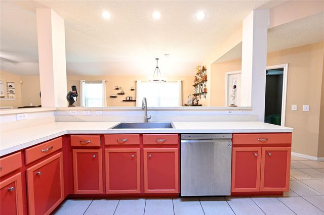 17118 Shadow Ledge Drive, Houston, TX 77095