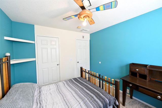 17118 Shadow Ledge Drive, Houston, TX 77095