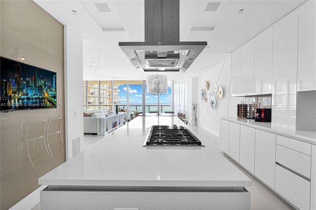 9701 Collins Ave 2103S, Bal Harbour, FL 33154