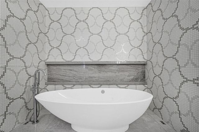 9701 Collins Ave 2103S, Bal Harbour, FL 33154