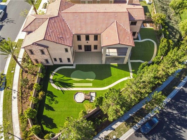 111 Lanzon, Irvine, CA 92602