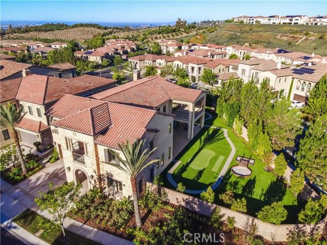 111 Lanzon, Irvine, CA 92602