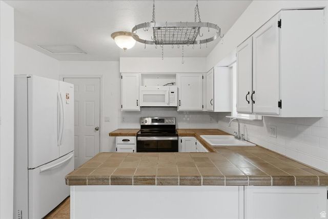 3931 W DANSERE CIR, West Jordan, UT 84088