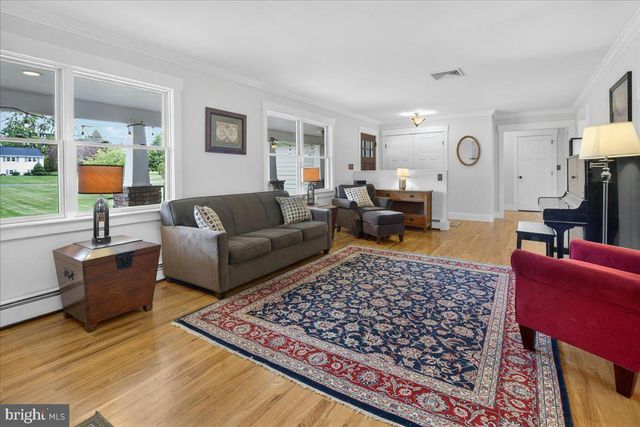 219 LAMBERTVILLE HOPEWELL RD, Hopewell, NJ 08525