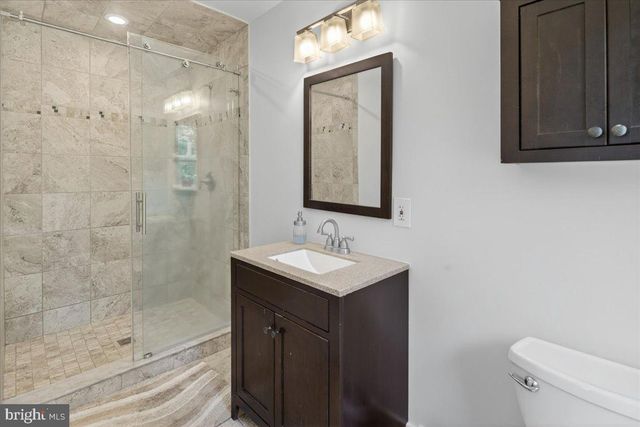 219 LAMBERTVILLE HOPEWELL RD, Hopewell, NJ 08525