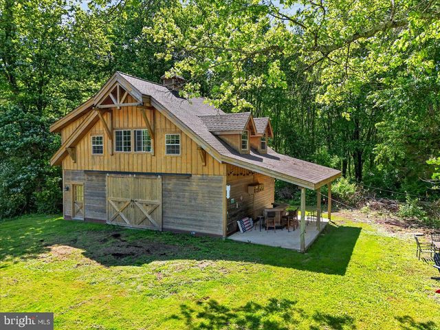 219 LAMBERTVILLE HOPEWELL RD, Hopewell, NJ 08525