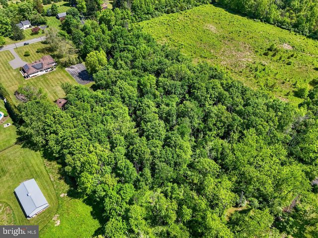 219 LAMBERTVILLE HOPEWELL RD, Hopewell, NJ 08525