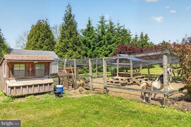 219 LAMBERTVILLE HOPEWELL RD, Hopewell, NJ 08525