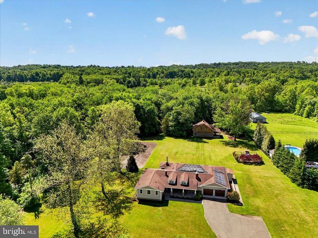 219 LAMBERTVILLE HOPEWELL RD, Hopewell, NJ 08525