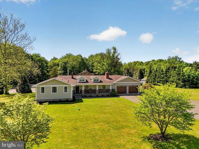 219 LAMBERTVILLE HOPEWELL RD, Hopewell, NJ 08525